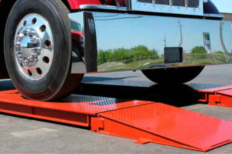 [ROAD]-Báscula-portátil-para-camiones-de-3-o-+-ejes-5.webp